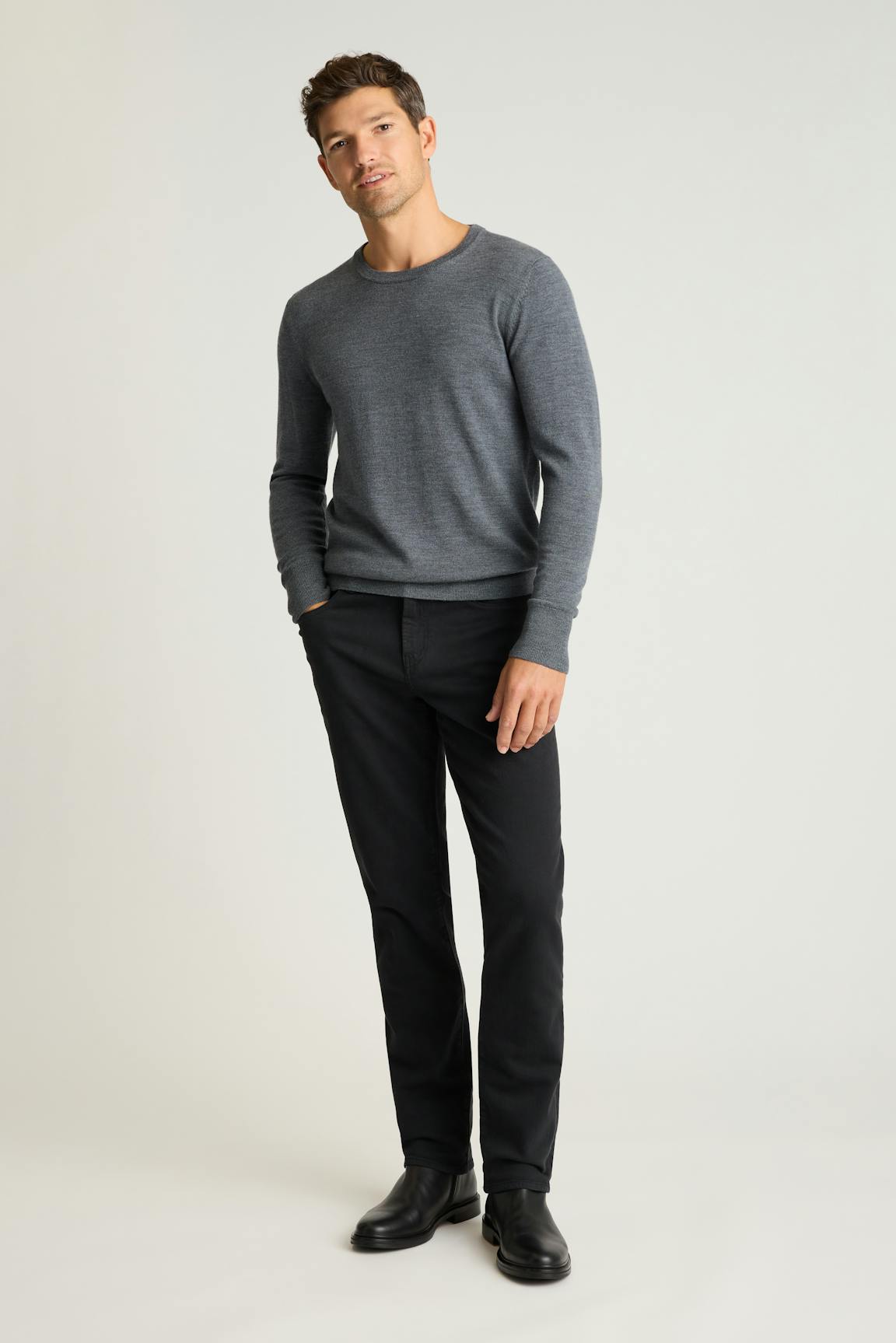Travel Jeans / Bonobos On Sale