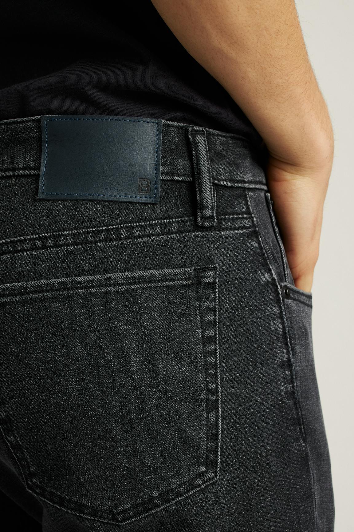 Premium 4-Way Stretch Jeans / Bonobos For Sale