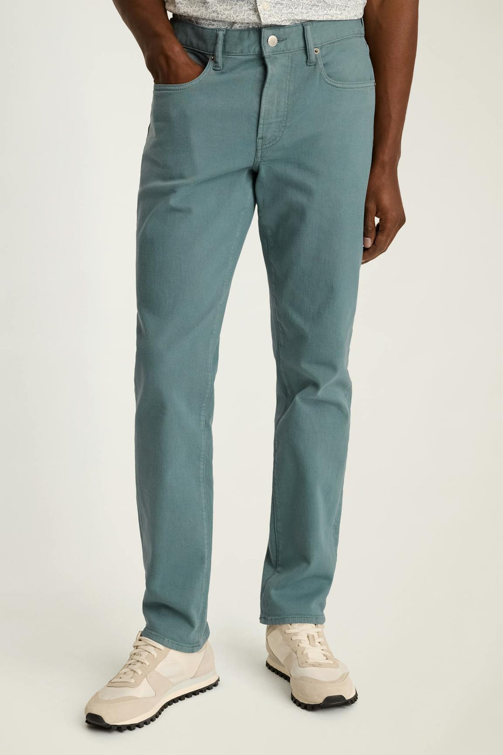 Travel Jeans / Bonobos On Sale