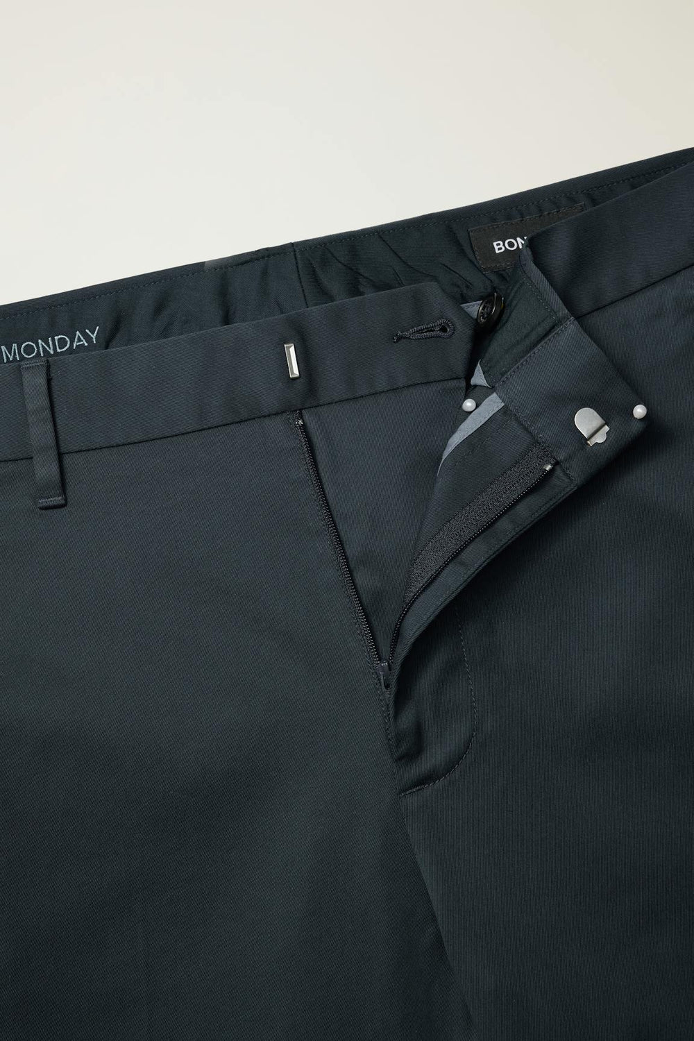 Weekday Warrior Dress Pants - Straight Fit / Bonobos Outlet