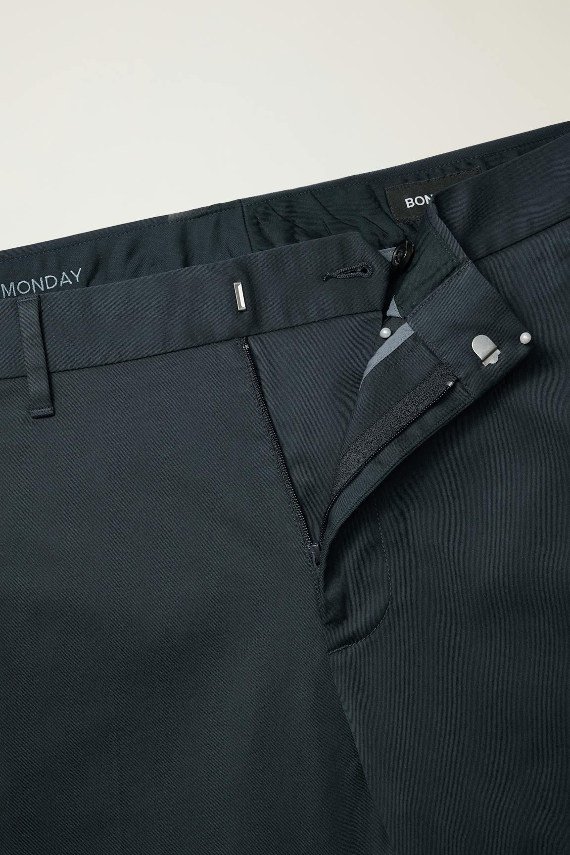 Weekday Warrior Dress Pants - Straight Fit / Bonobos Outlet