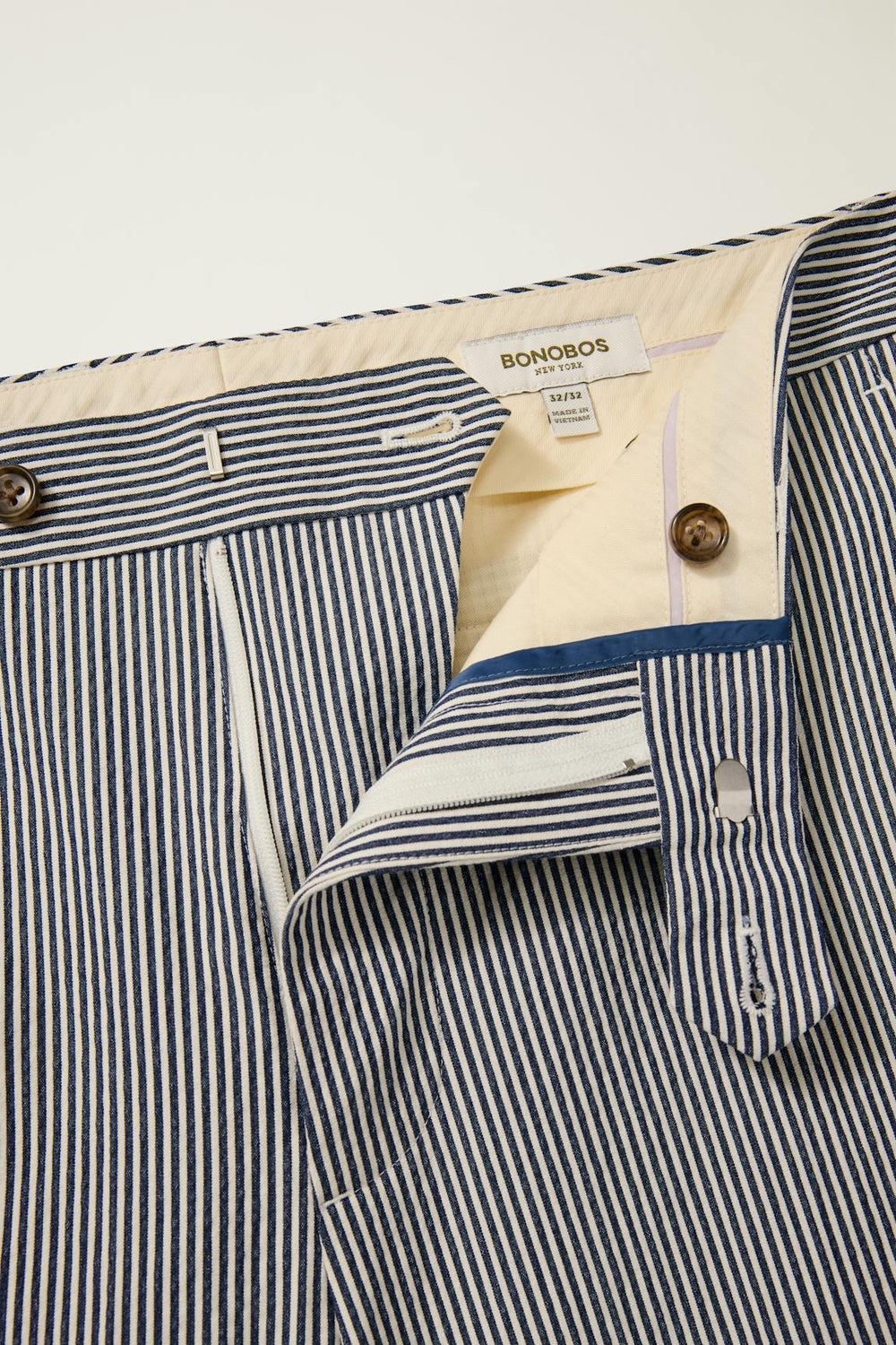 Jetsetter Italian Seersucker Dress Pant / Bonobos