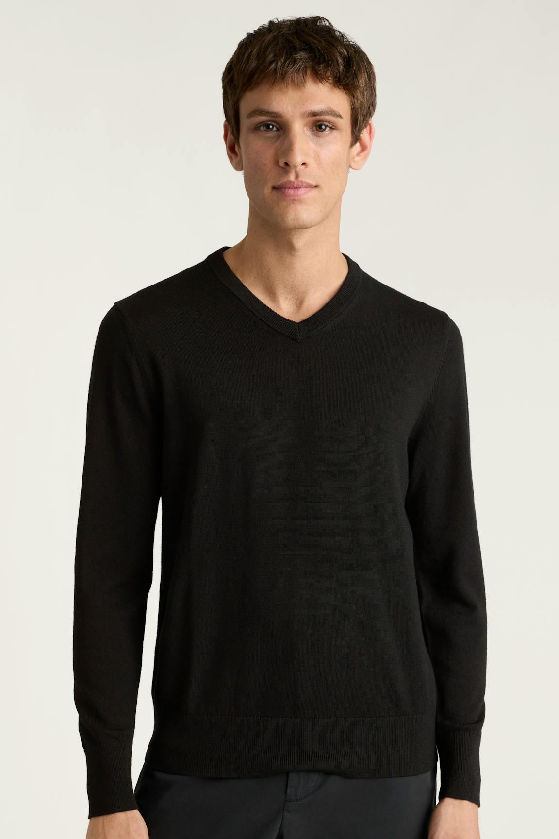 Washable Merino V-Neck Sweater / Bonobos