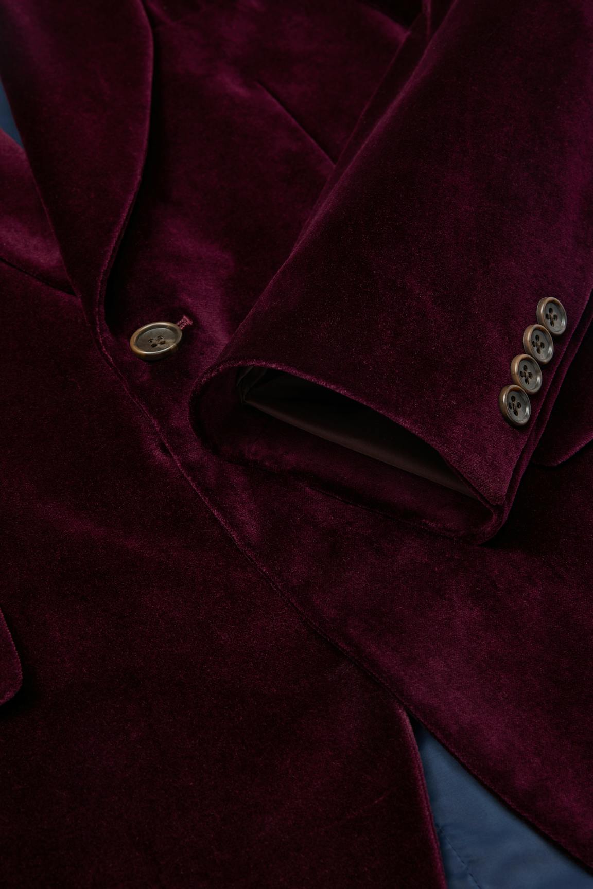 Jetsetter Italian Velvet Blazer / Bonobos