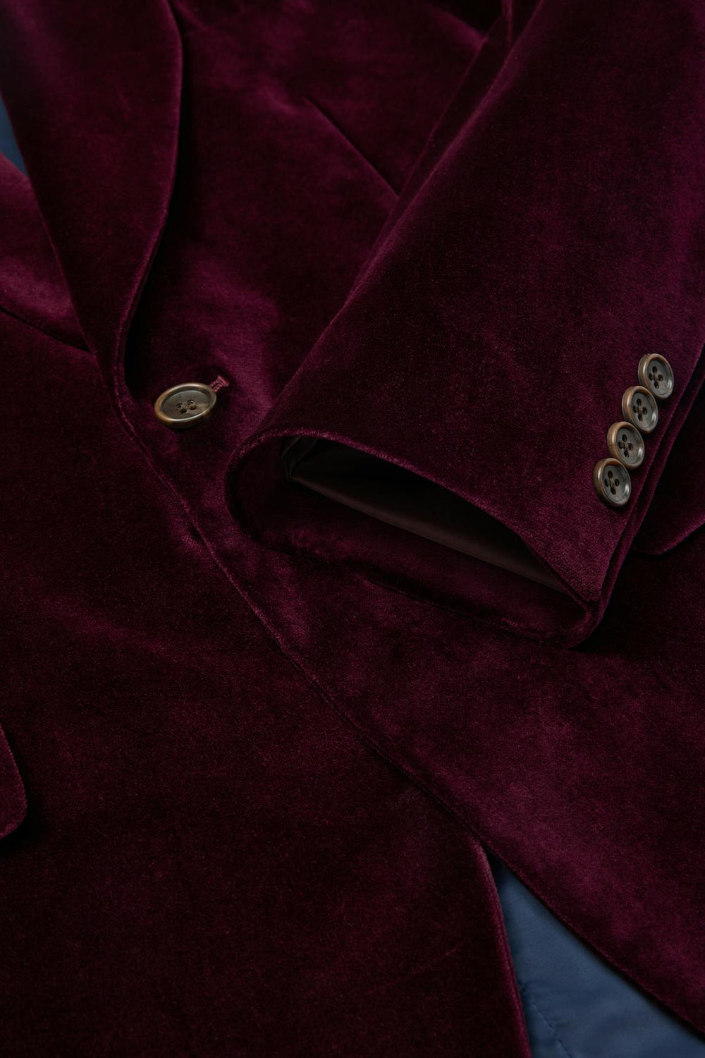 Jetsetter Italian Velvet Blazer / Bonobos