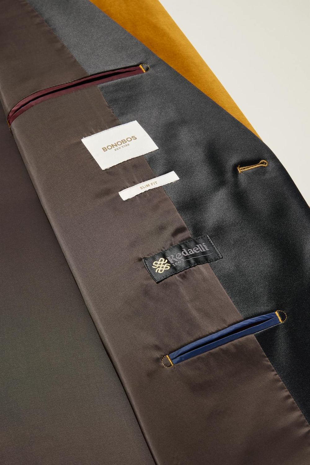 Jetsetter Italian Velvet Blazer / Bonobos