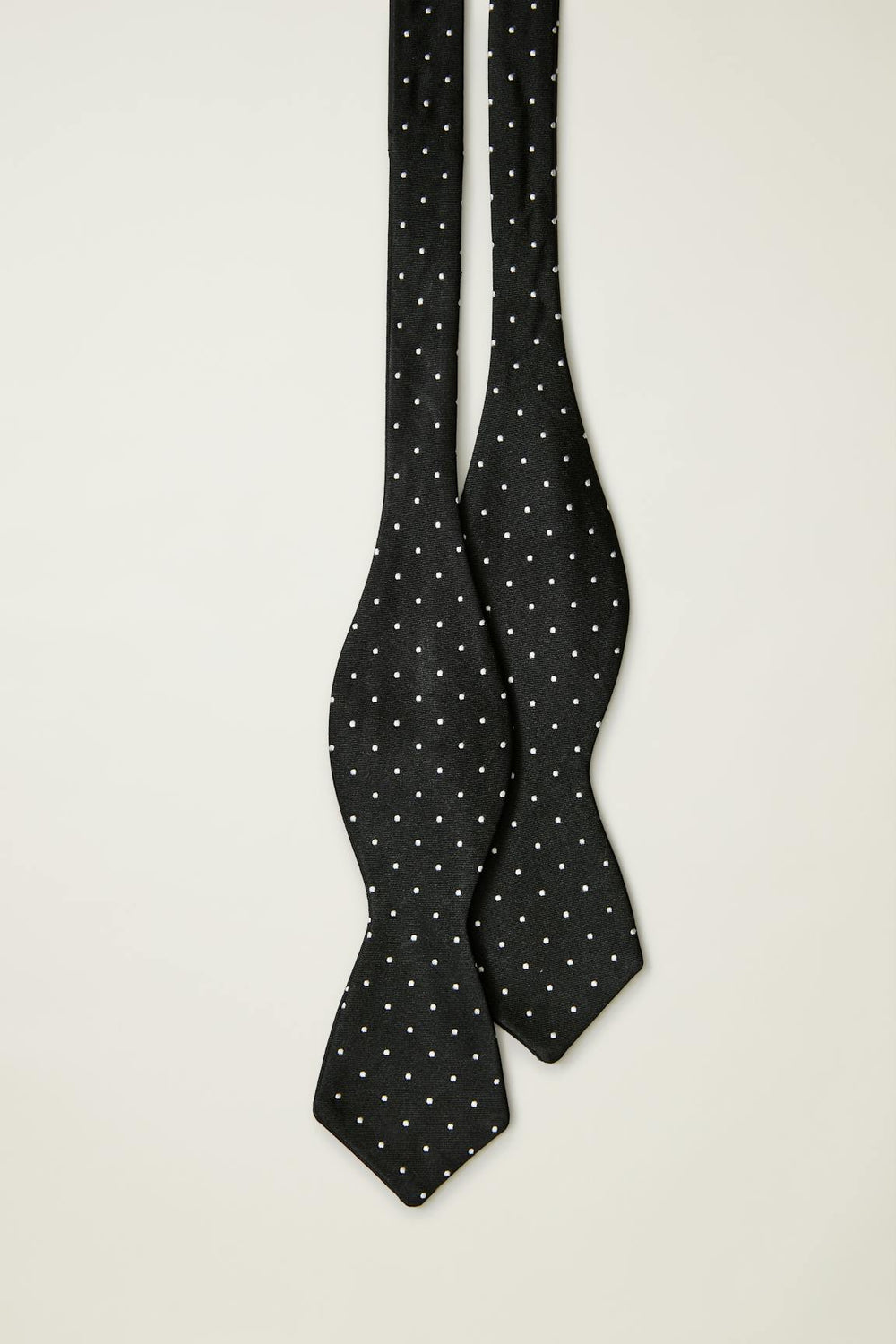 Premium Bowtie / Bonobos On Sale