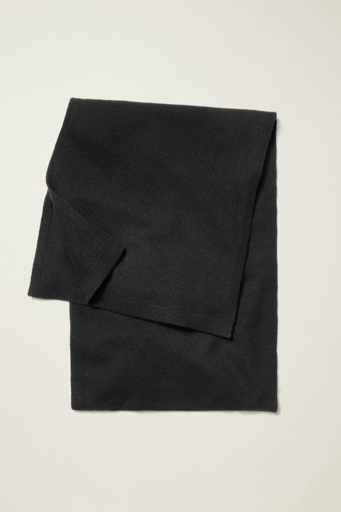 Italian Cashmere Knitted Scarf / Bonobos On Sale