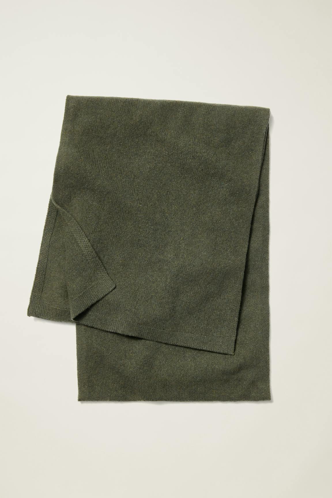 Italian Cashmere Knitted Scarf / Bonobos Discount